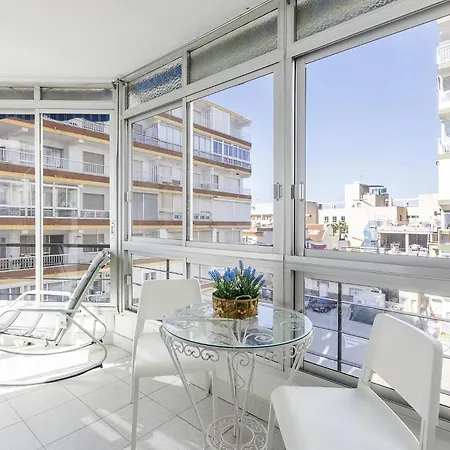 Apartment A&n California En Torre Del Mar